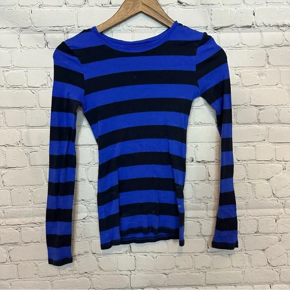 Old Navy blue and black striped long sleeve shirt - Picture 1 of 4